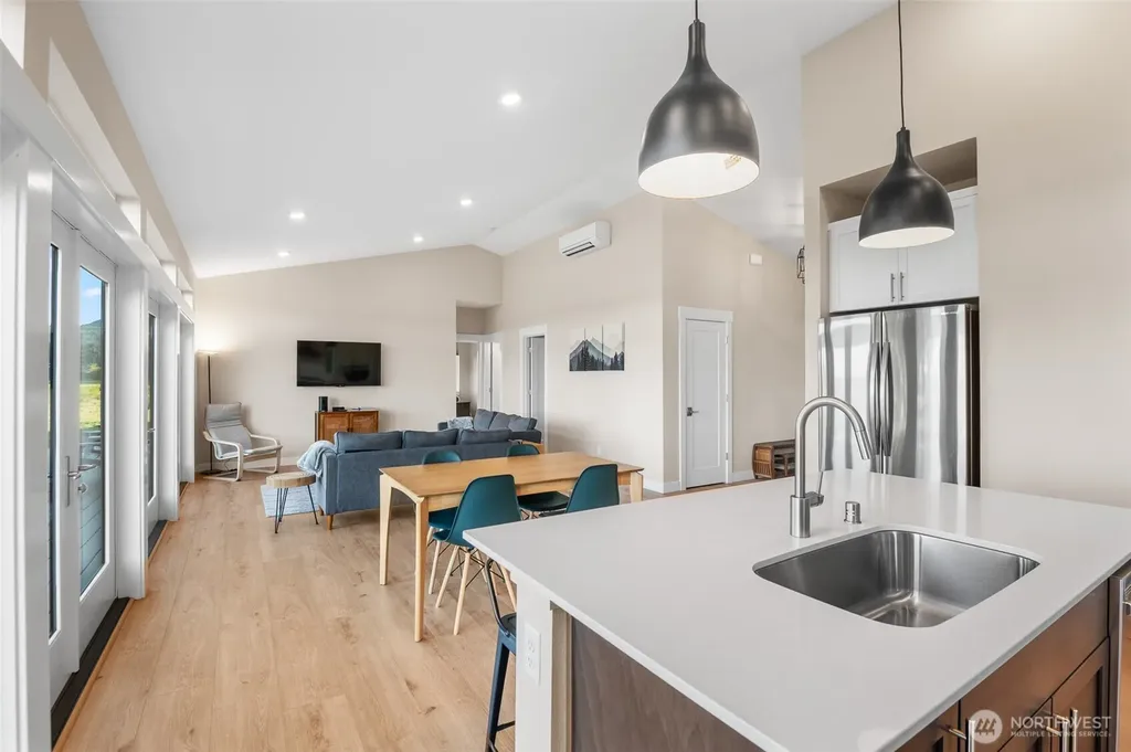 346 Buena Vista Way Brinnon WA 98320