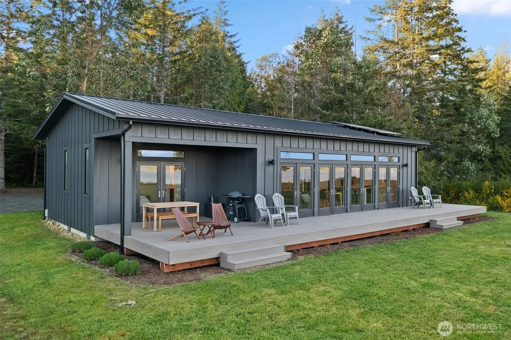 346 Buena Vista Way Brinnon WA 98320