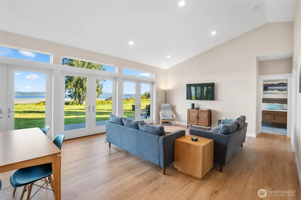 346 Buena Vista Way Brinnon WA 98320