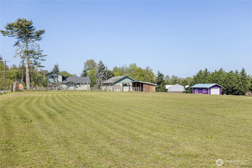31 Brueckner Road Sequim WA 98382