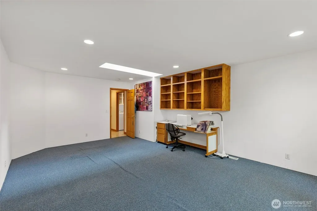 102 Olympic Lane Port Ludlow WA 98365