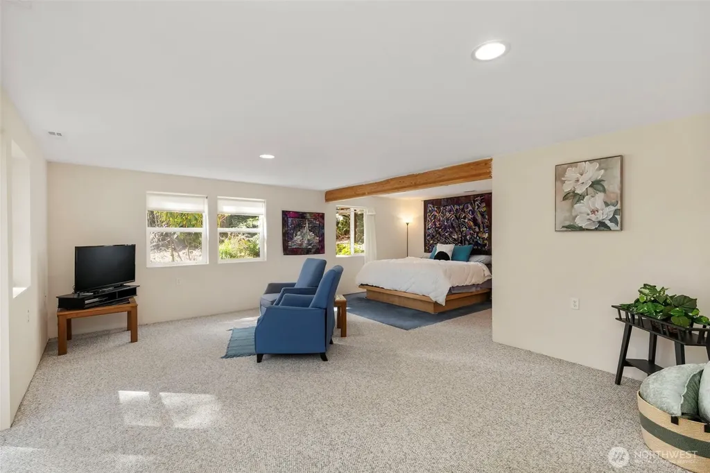 102 Olympic Lane Port Ludlow WA 98365