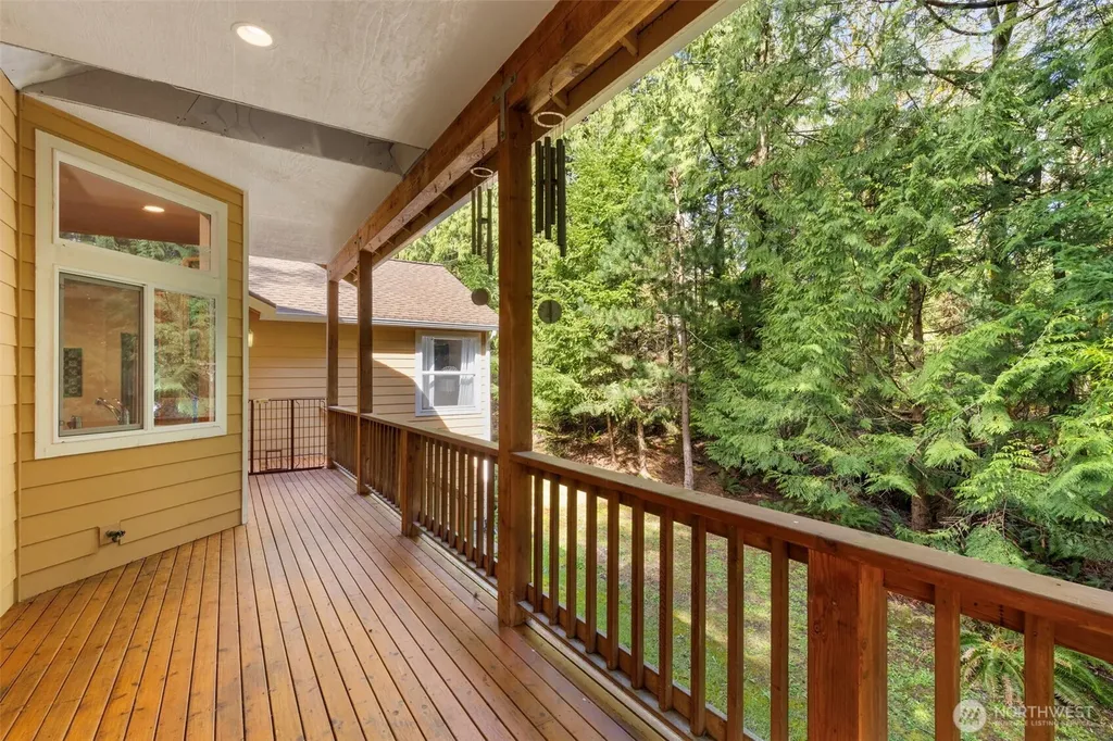 102 Olympic Lane Port Ludlow WA 98365