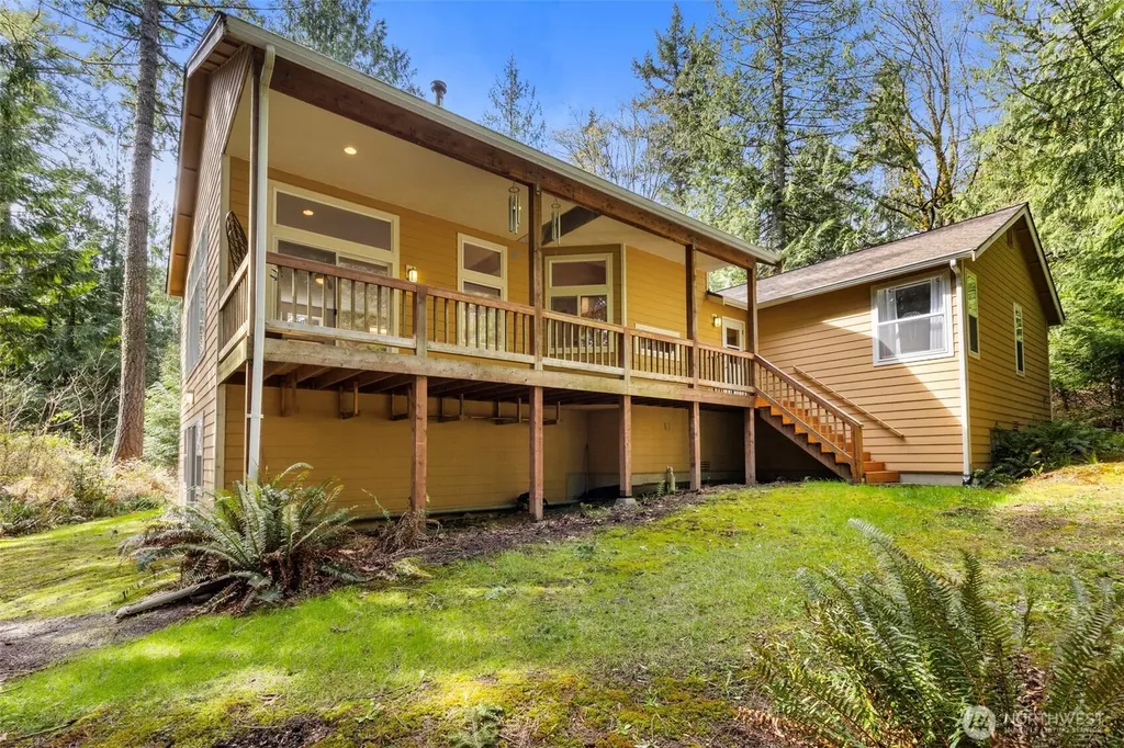 102 Olympic Lane Port Ludlow WA 98365