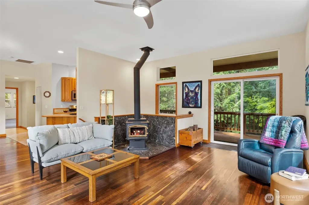 102 Olympic Lane Port Ludlow WA 98365