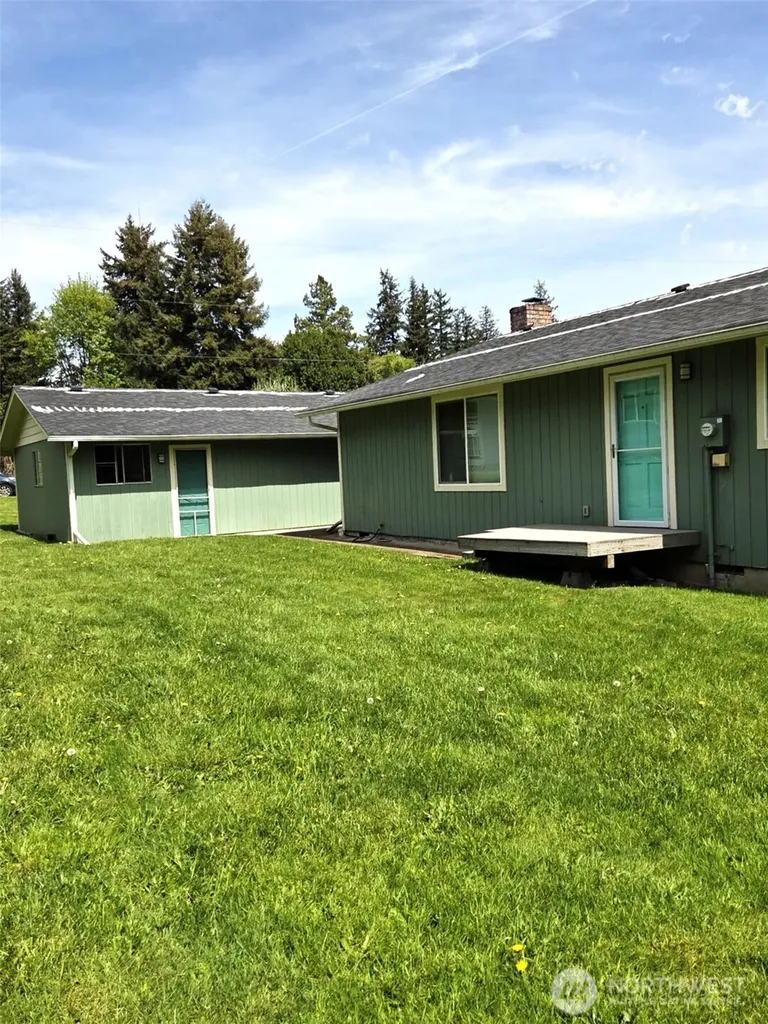 15807 Lawrence Place SE Yelm WA 98597