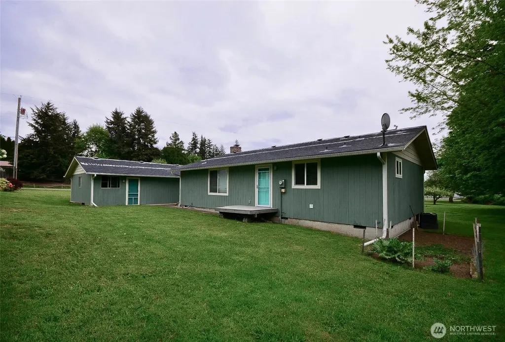 15807 Lawrence Place SE Yelm WA 98597