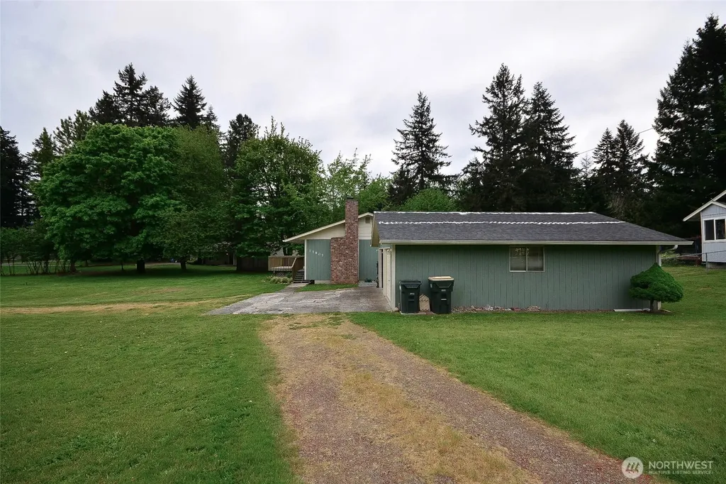 15807 Lawrence Place SE Yelm WA 98597