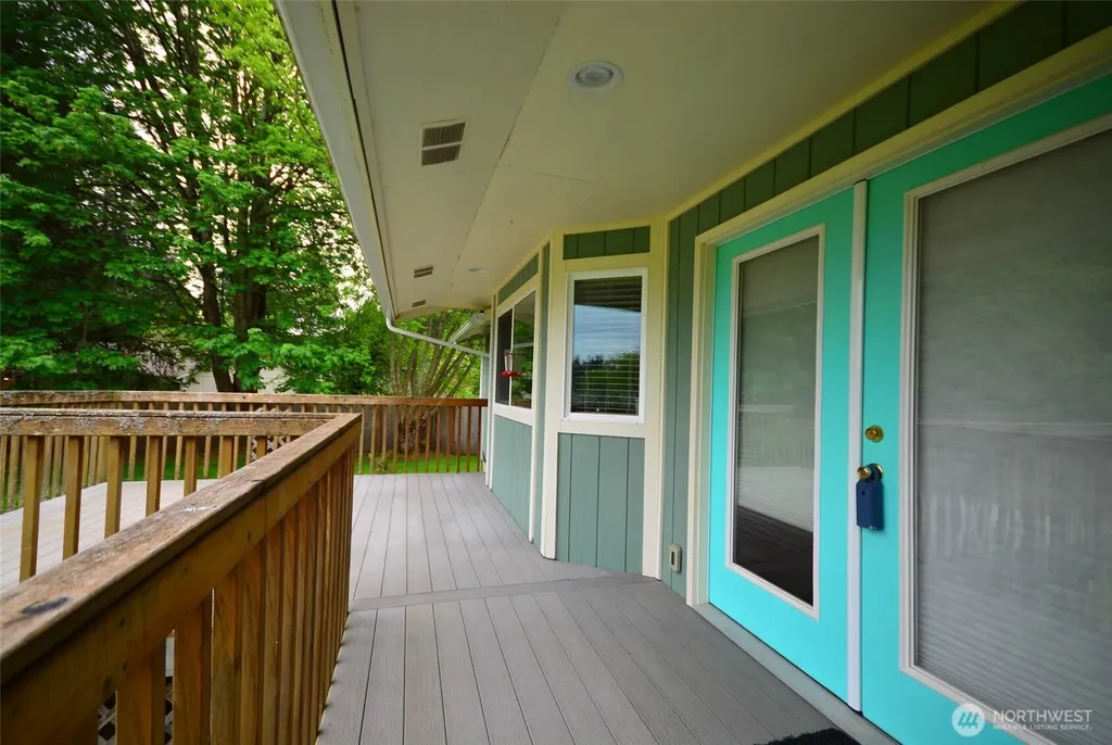 15807 Lawrence Place SE Yelm WA 98597
