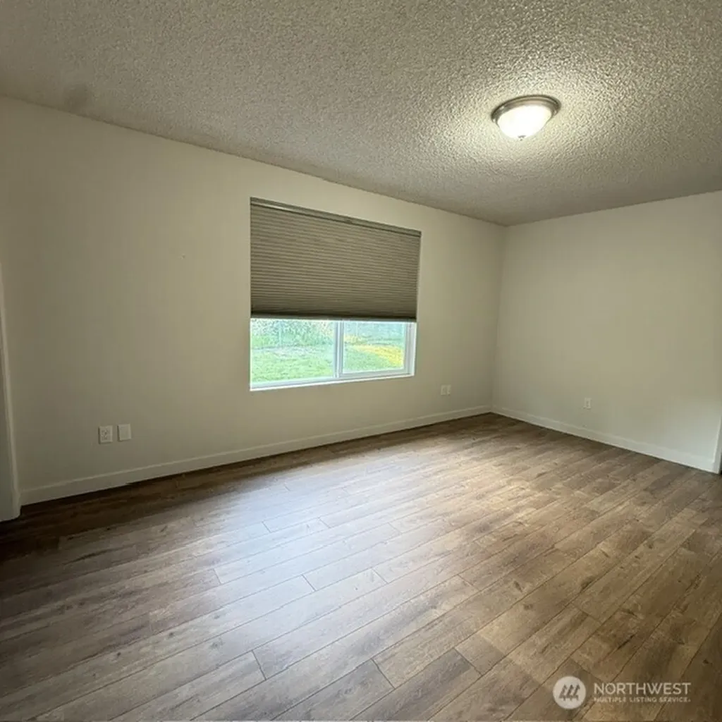 15807 Lawrence Place SE Yelm WA 98597