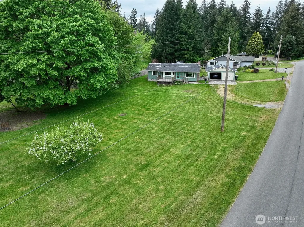 15807 Lawrence Place SE Yelm WA 98597