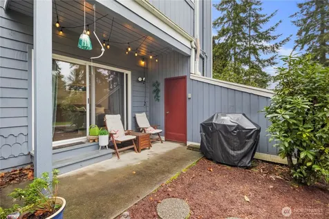 4118 212th Street SW Mountlake Terrace WA 98043