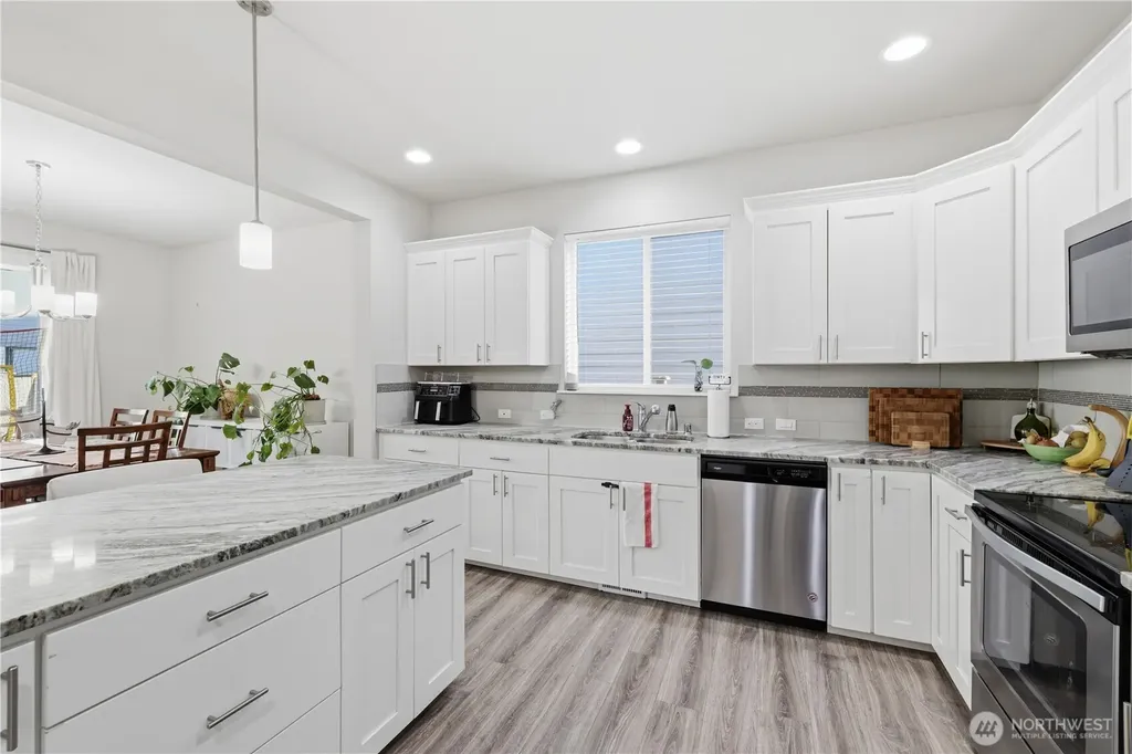 9945 Jackson Street SE Yelm WA 98597