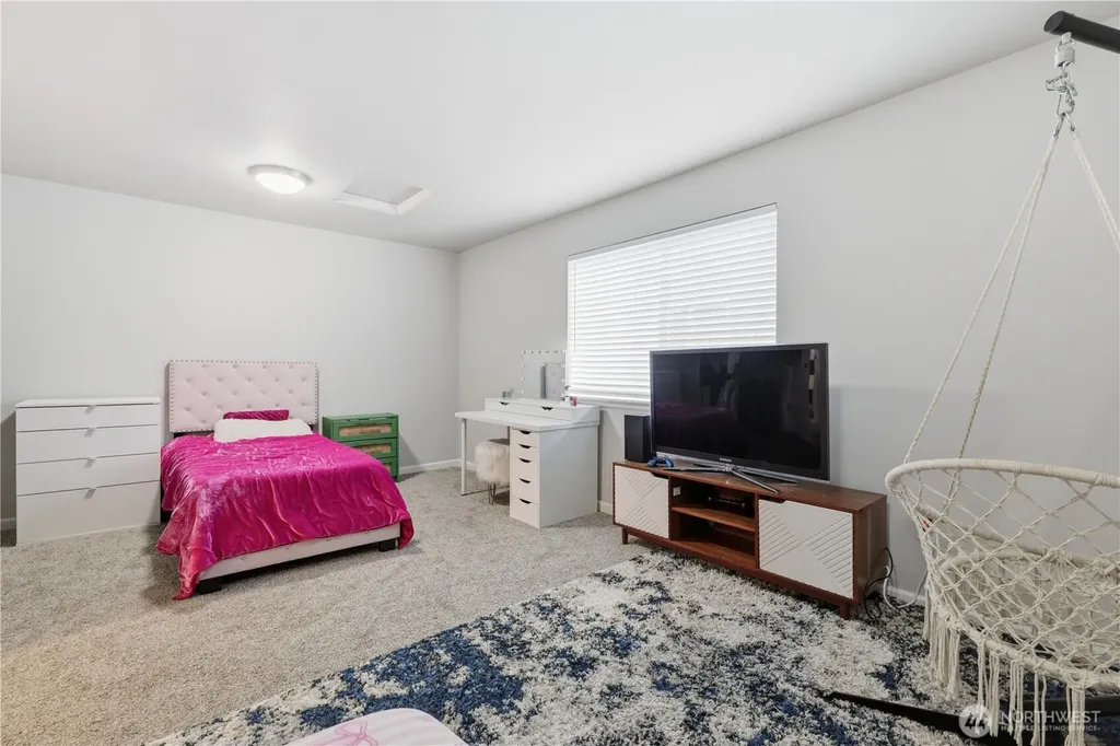 9945 Jackson Street SE Yelm WA 98597