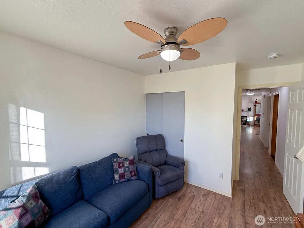 823 SW 21st Street Chehalis WA 98532