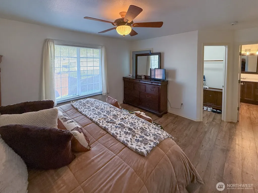 823 SW 21st Street Chehalis WA 98532