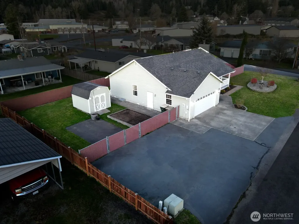823 SW 21st Street Chehalis WA 98532