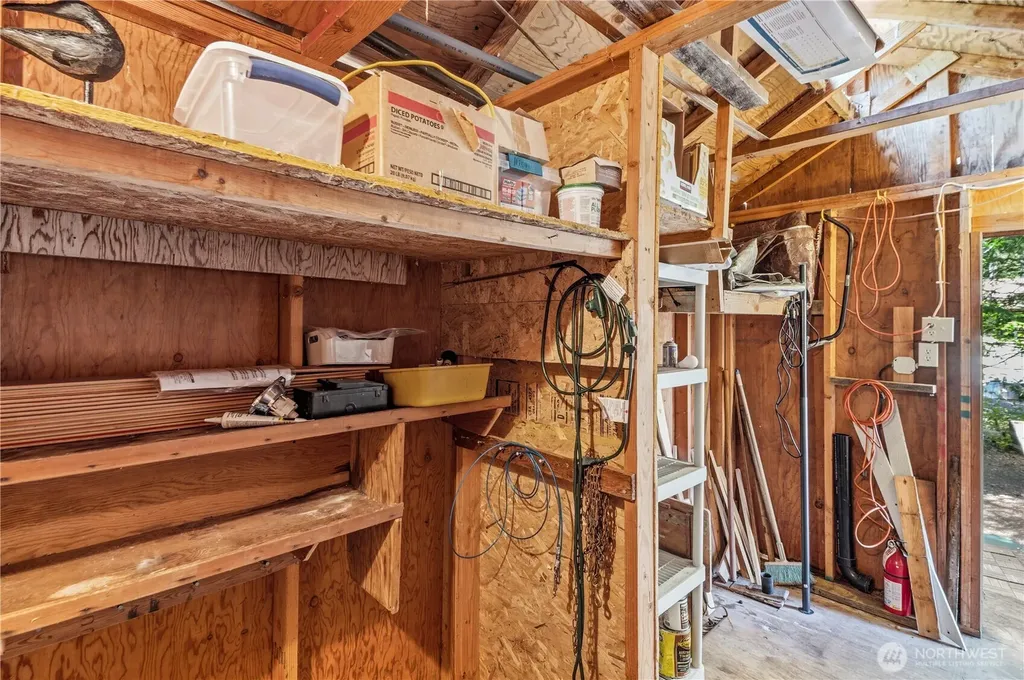 211 N Mount Christie Drive Hoodsport WA 98548