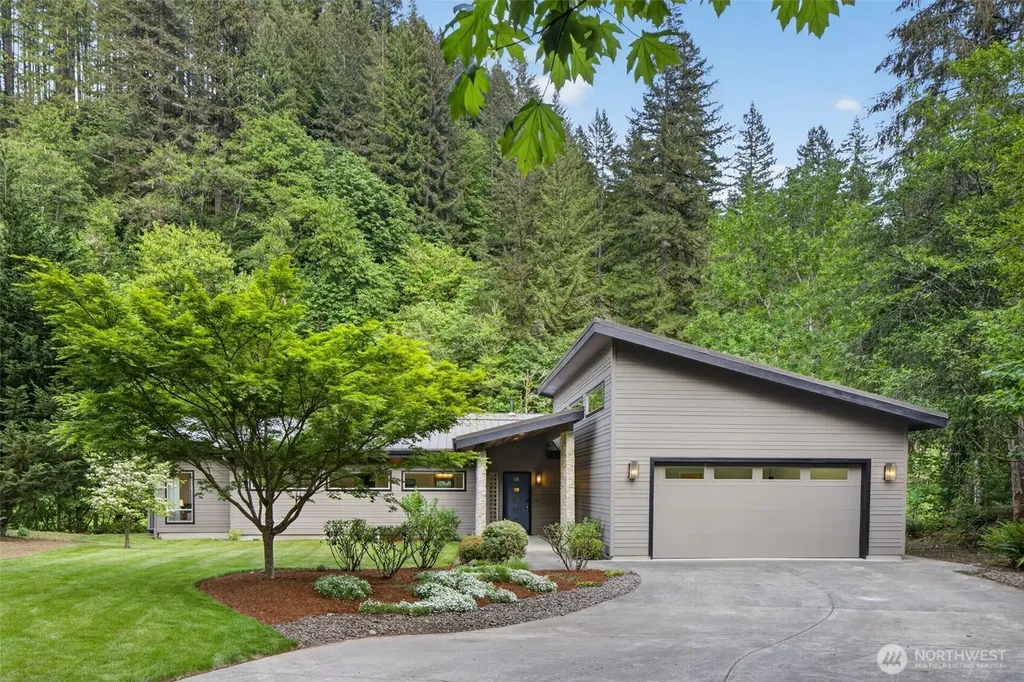 282 River Glen Road Washougal WA 98671