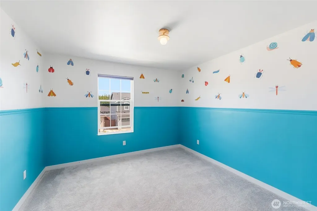 5536 Kinross Road SW Port Orchard WA 98367