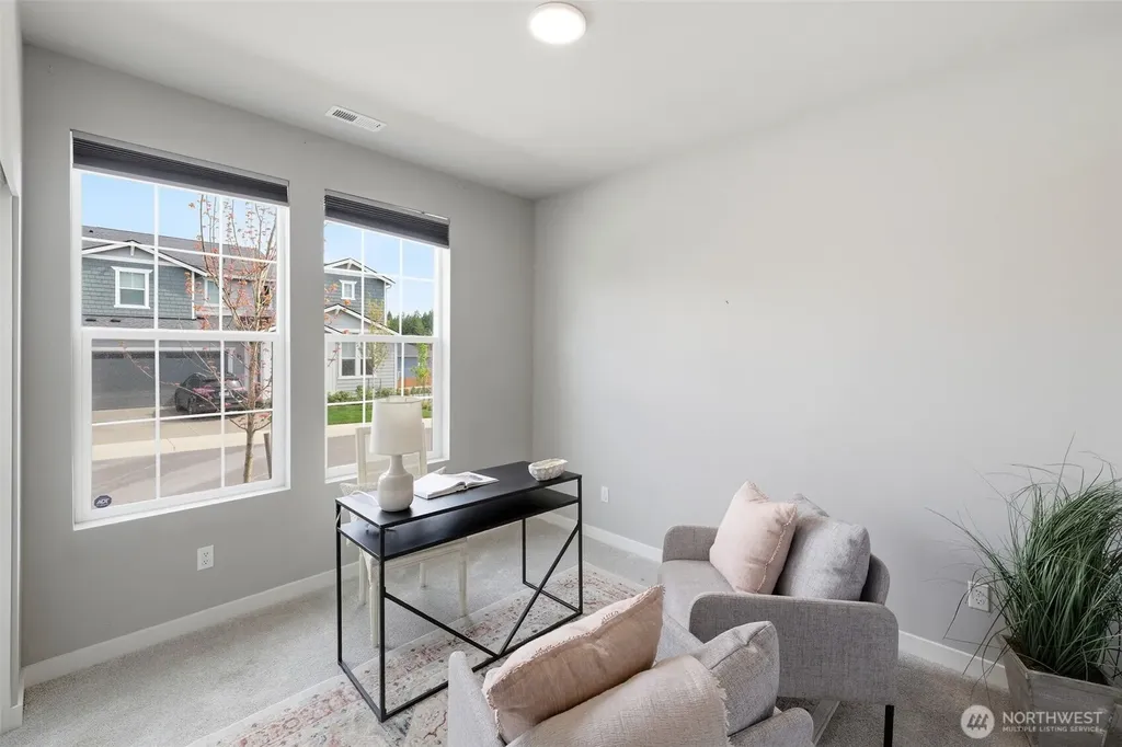 5536 Kinross Road SW Port Orchard WA 98367