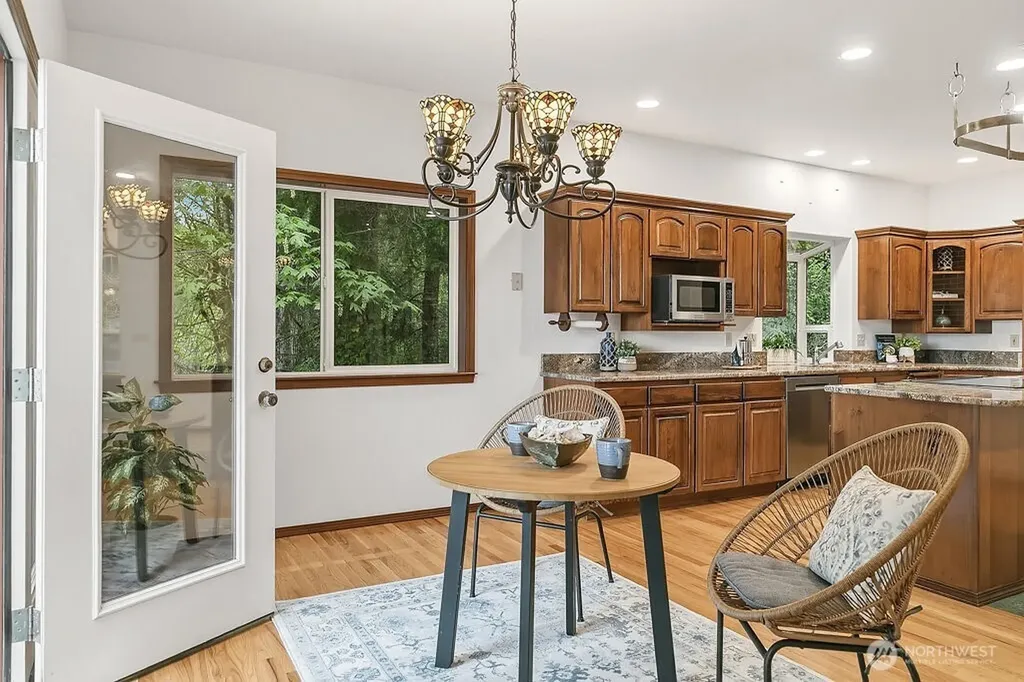141 E Winterwood Drive Grapeview WA 98546