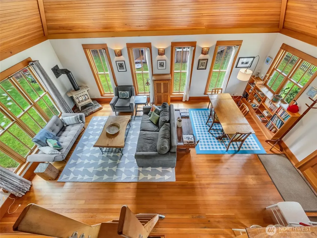 34204 Territory Road Oysterville WA 98641