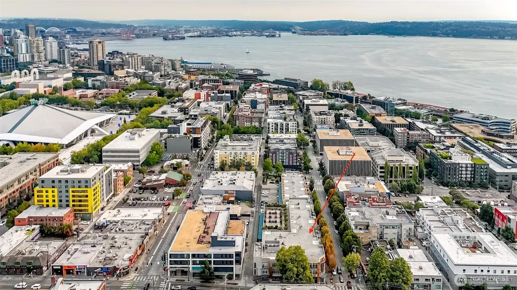 17 W Mercer Street Seattle WA 98119