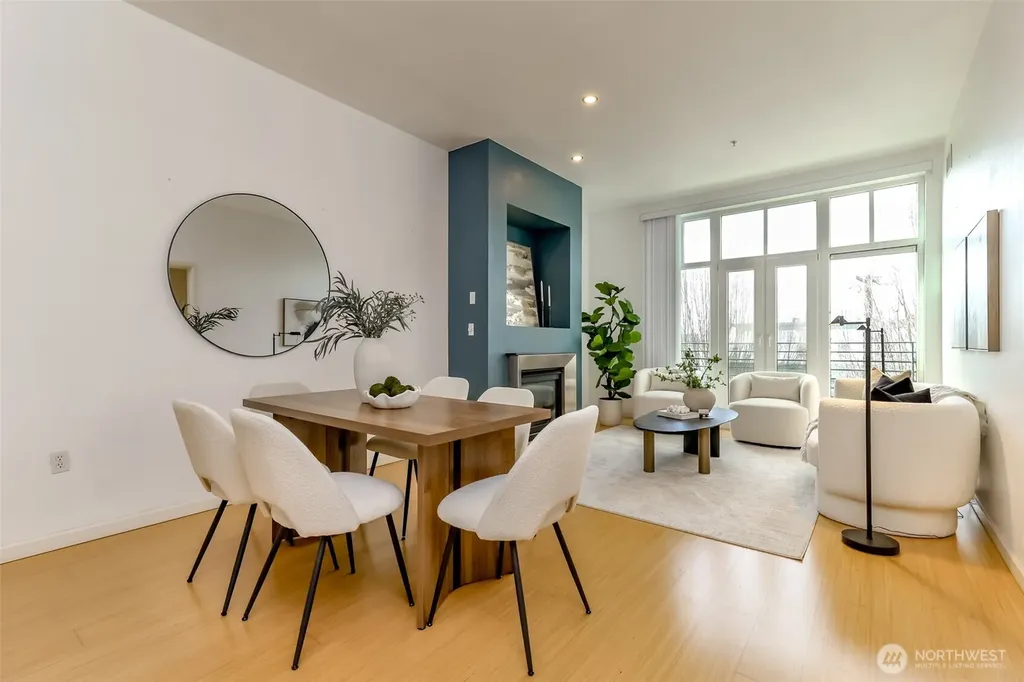 17 W Mercer Street Seattle WA 98119