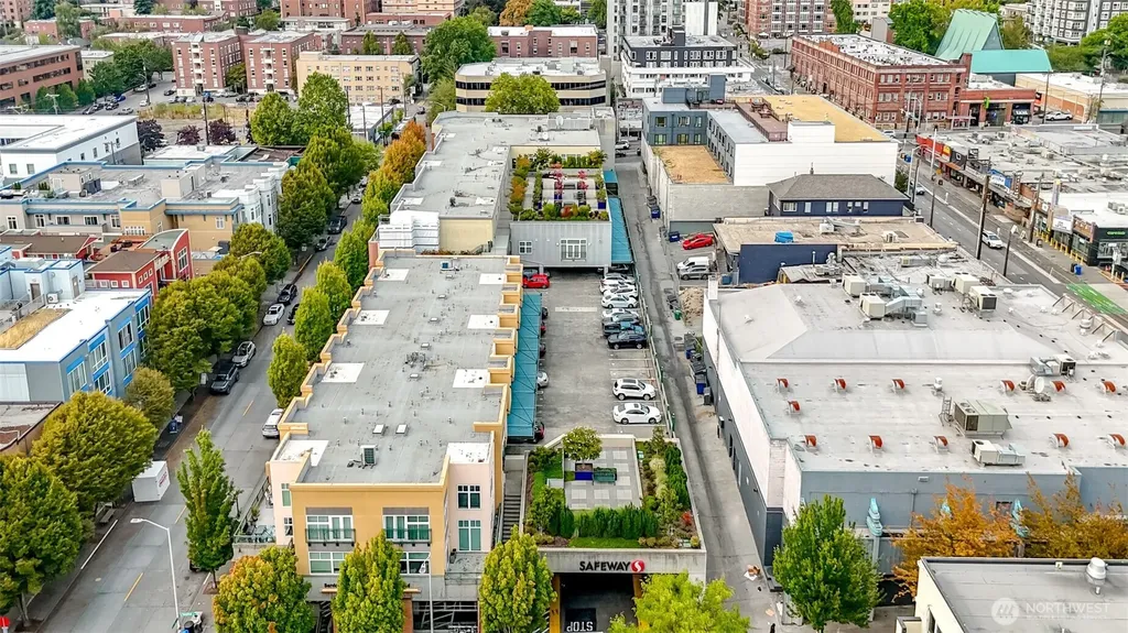 17 W Mercer Street Seattle WA 98119