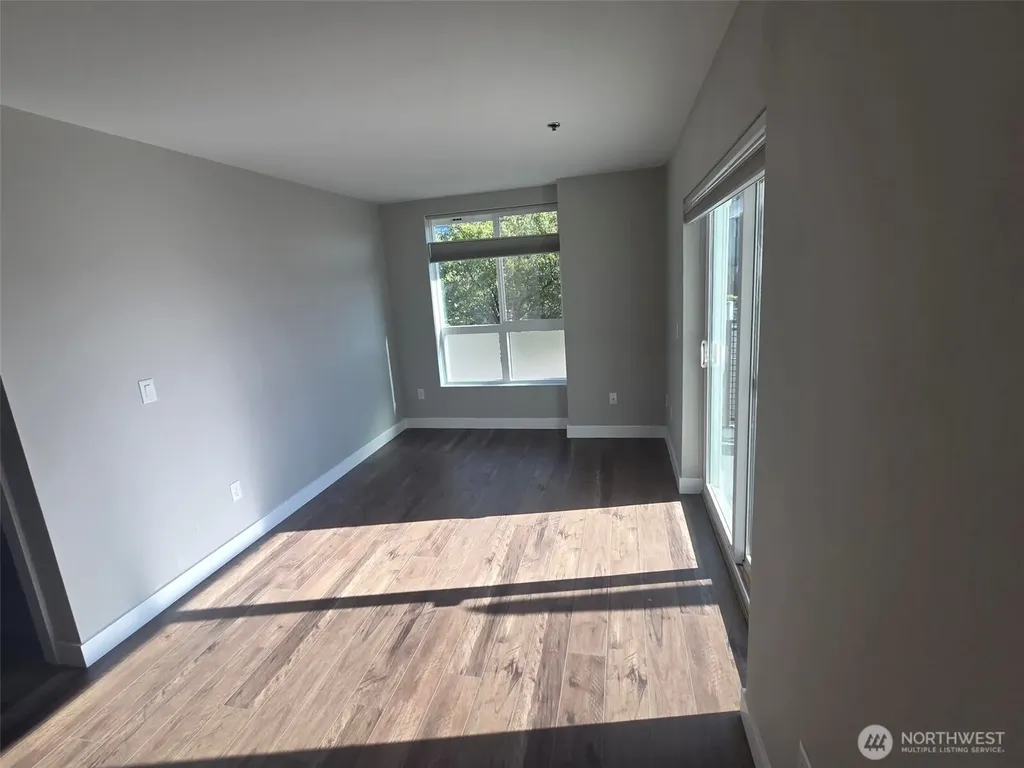 2824 Grand Avenue Everett WA 98201