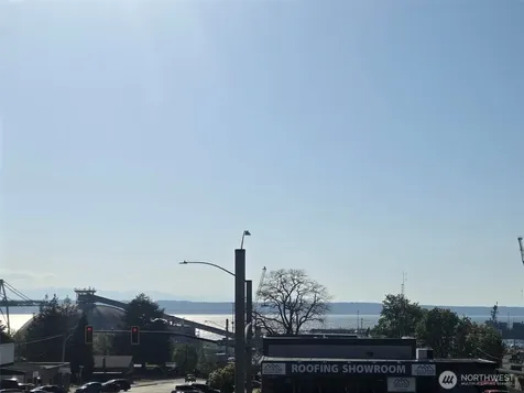 2824 Grand Avenue Everett WA 98201