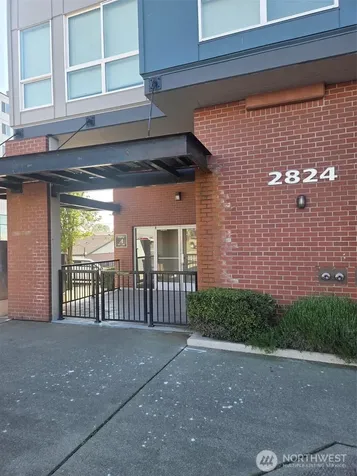 2824 Grand Avenue Everett WA 98201