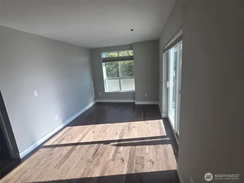 2824 Grand Avenue Everett WA 98201