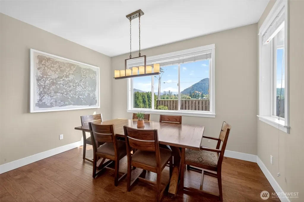 438 Riley Court E Enumclaw WA 98022