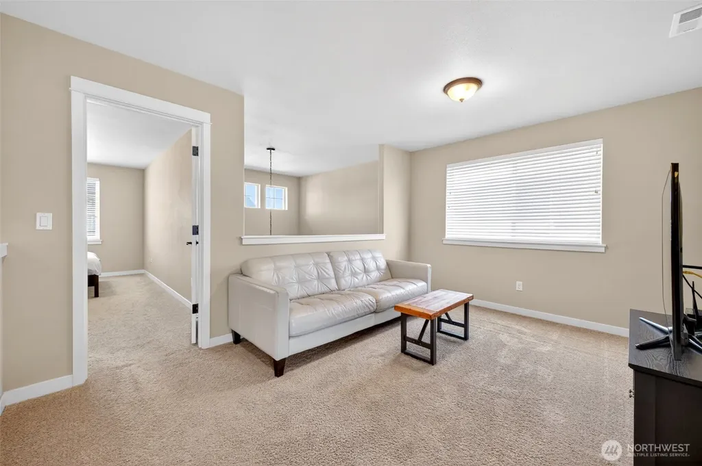 438 Riley Court E Enumclaw WA 98022