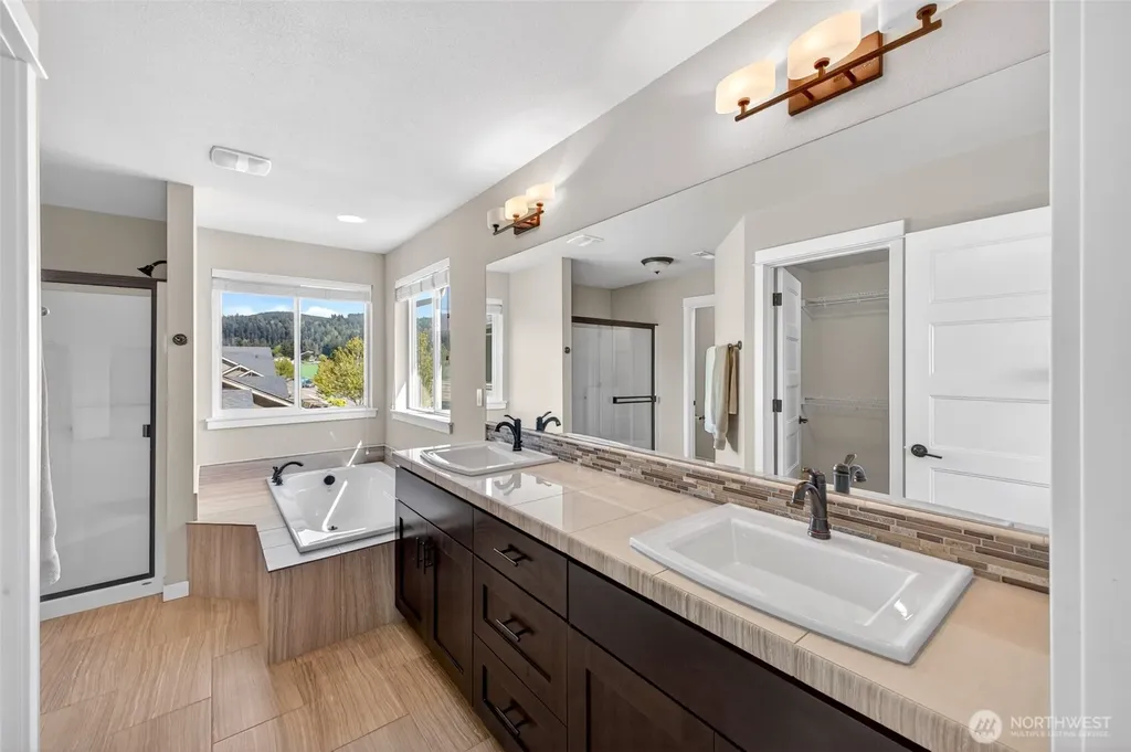 438 Riley Court E Enumclaw WA 98022