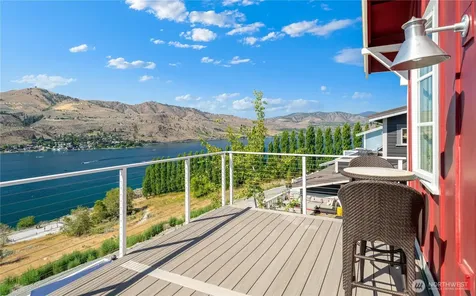 350 Porcupine Lane Chelan WA 98816