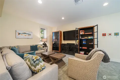 350 Porcupine Lane Chelan WA 98816