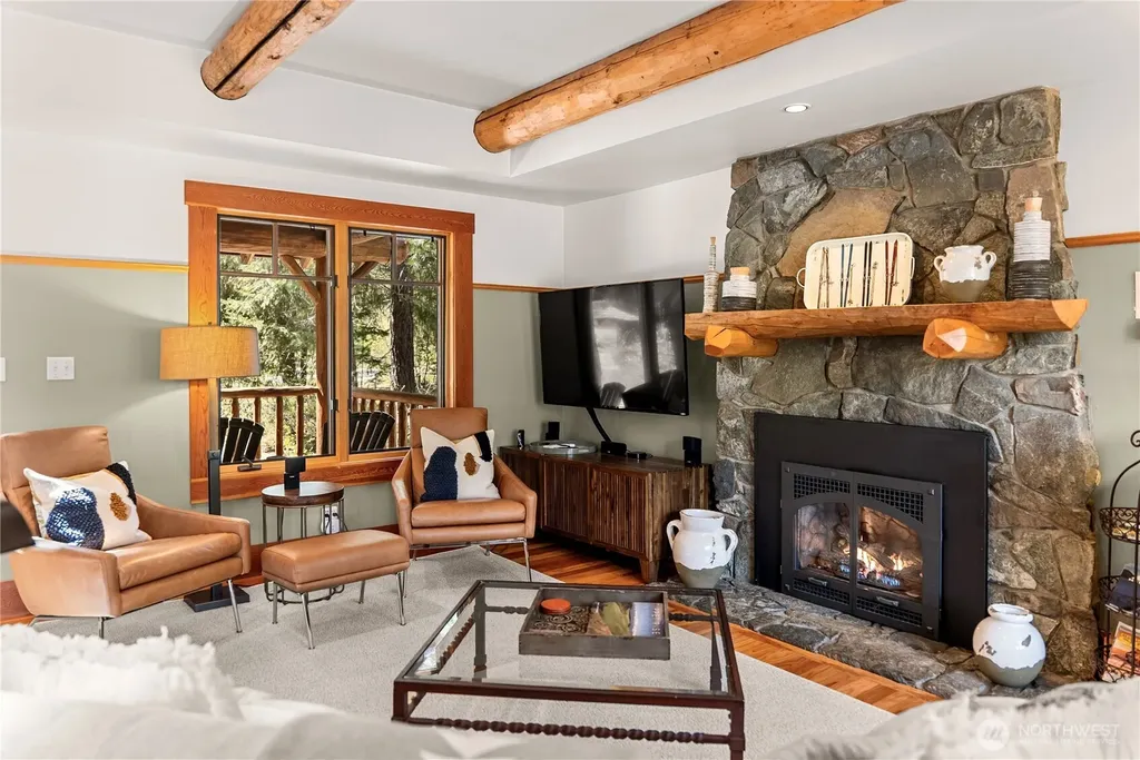 32 Freestone Lake Drive Mazama WA 98833