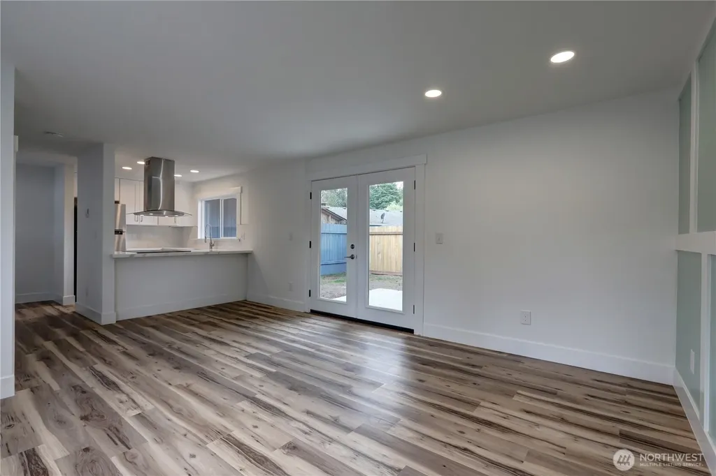 11816 SE 318th Place Auburn WA 98092