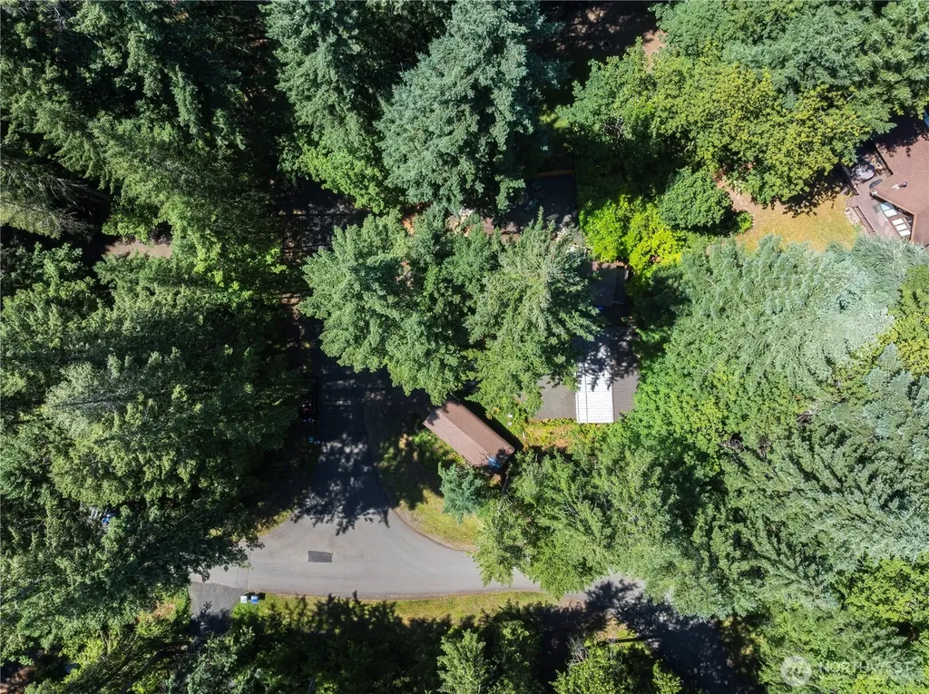 371 N Wynoochee Drive Hoodsport WA 98548