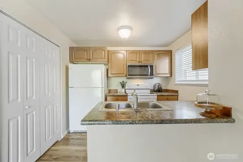 3811 130th Lane SE Bellevue WA 98006