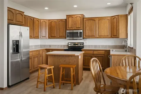5600 Sycamore Drive Yakima WA 98902