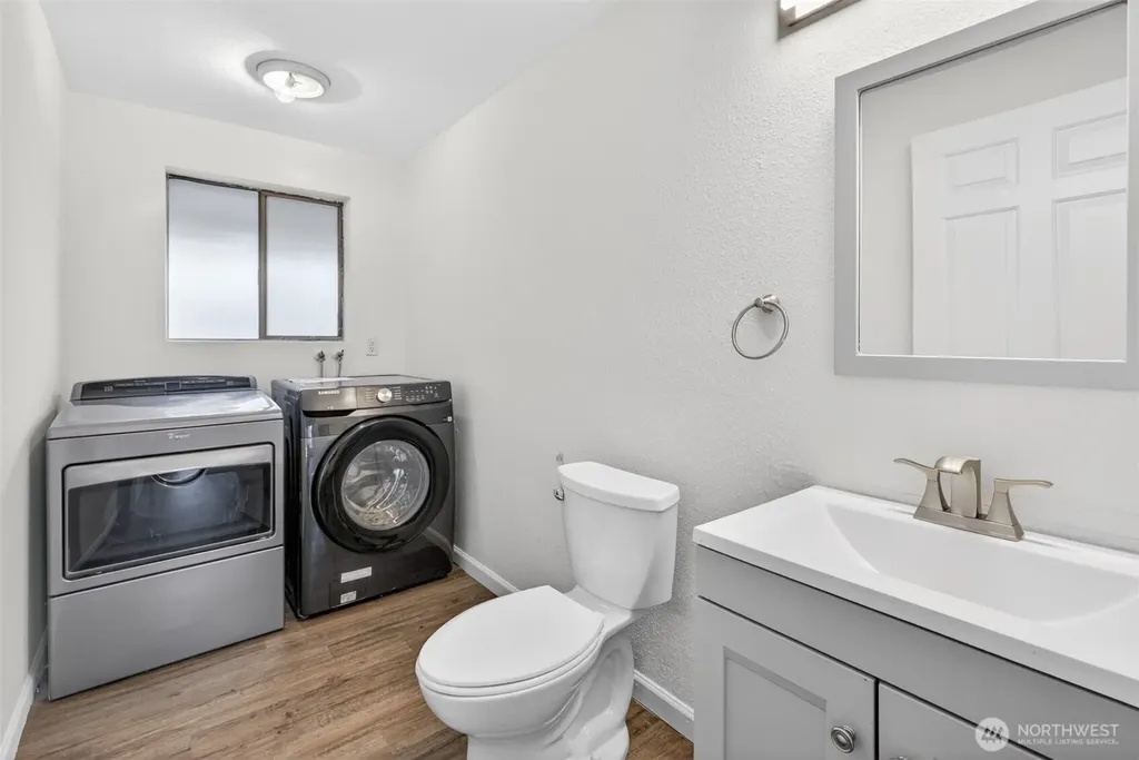3435 Auburn Way S Auburn WA 98092