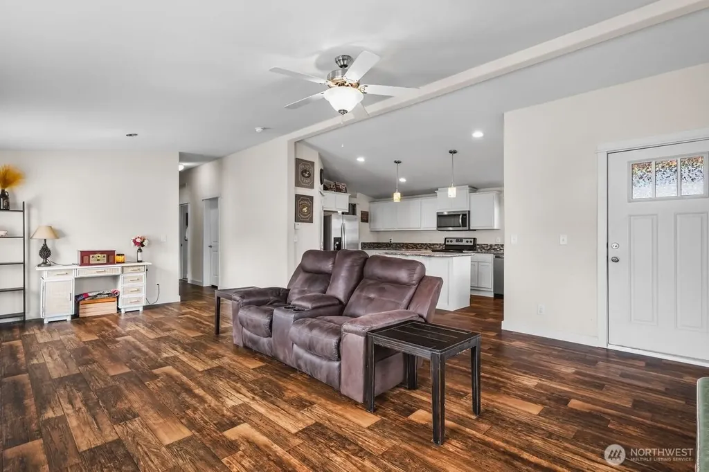 120 L Street SE Auburn WA 98002