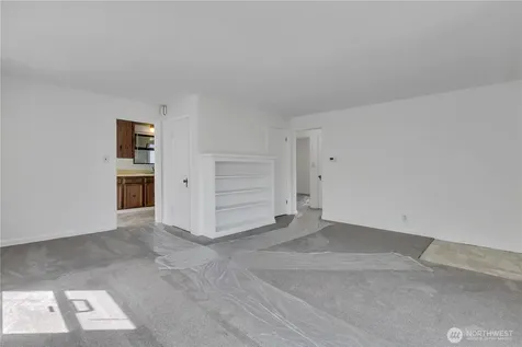 9013 11th Ave SW Seattle WA 98106