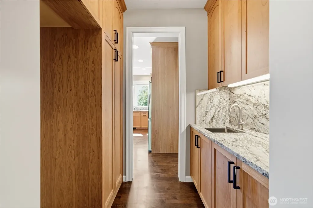 9100 NE Livingston Mountain Court Camas WA 98607