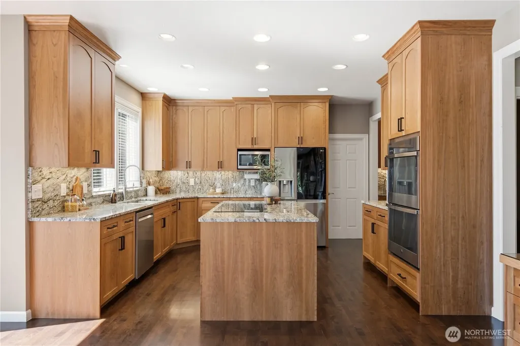 9100 NE Livingston Mountain Court Camas WA 98607