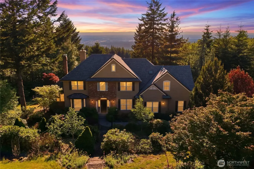 9100 NE Livingston Mountain Court Camas WA 98607